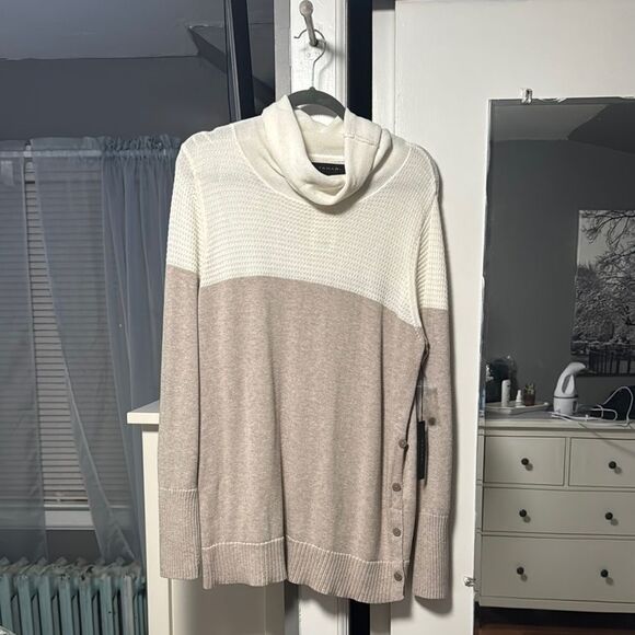 NWT Tahari Cream and Tan Cowl Neck Sweater - Picture 1 of 4
